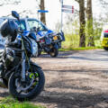 Motorrijdster gewond na eenzijdig ongeval bij peest